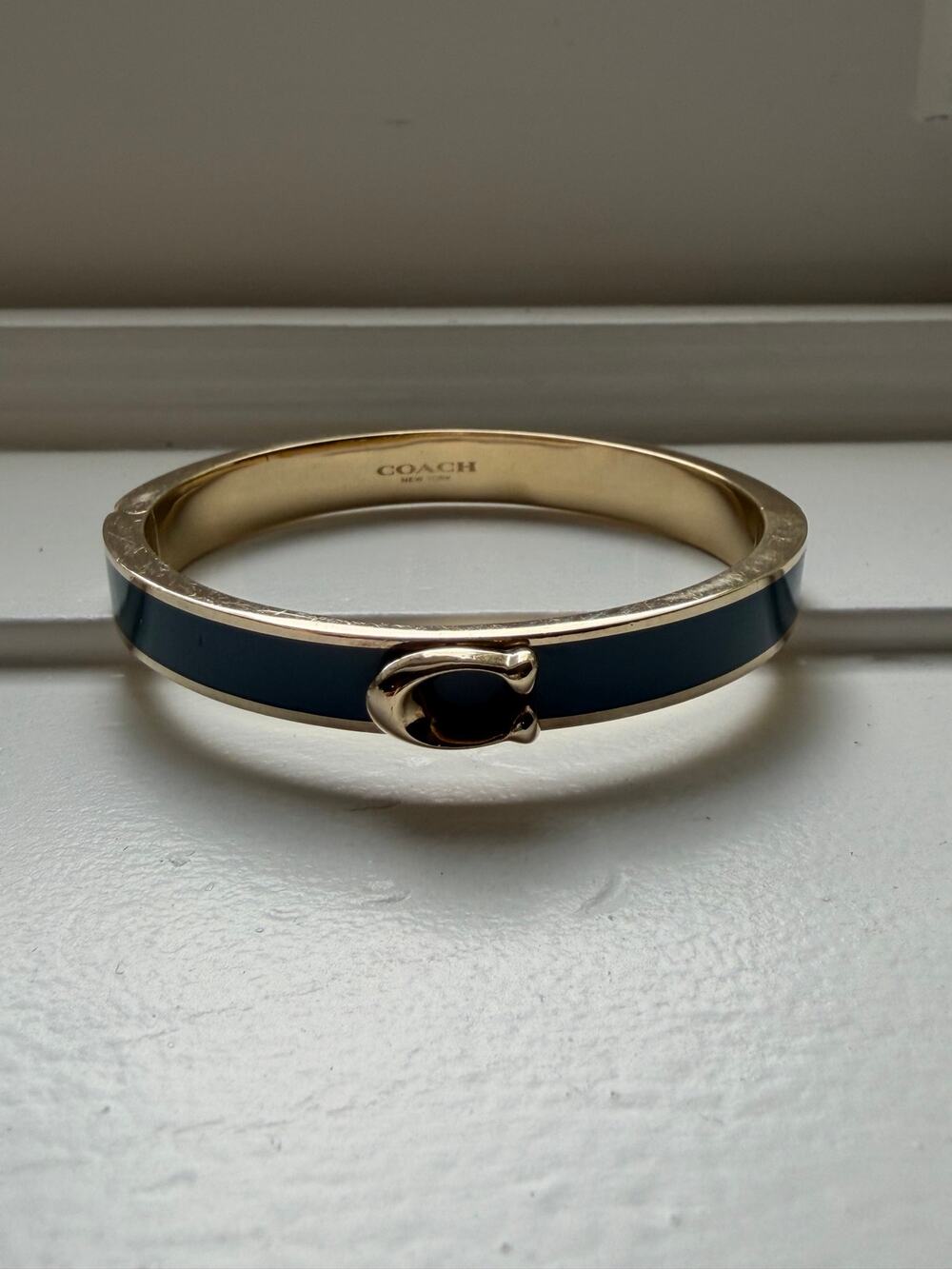 Coach hinged bangle